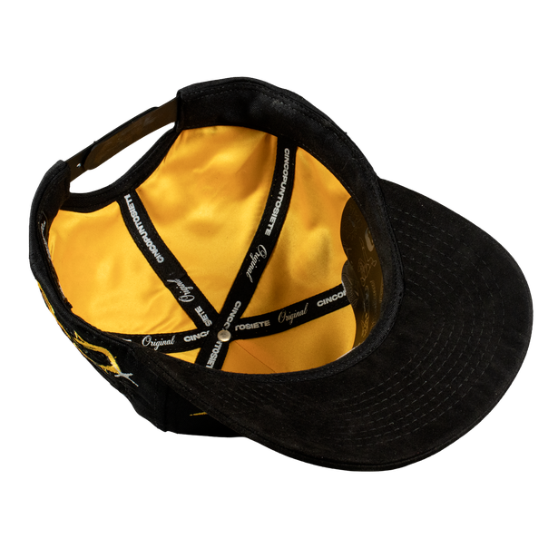 Skull Chains Love Cap